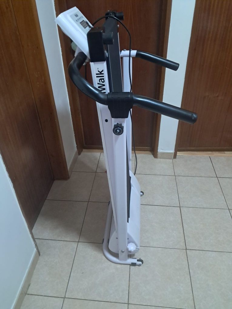 Passadeira iWalk como nova