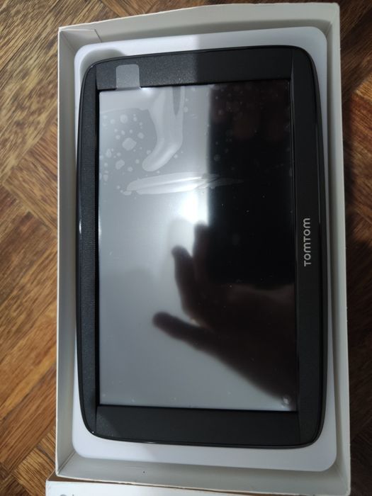 GPS TOM TOM novo