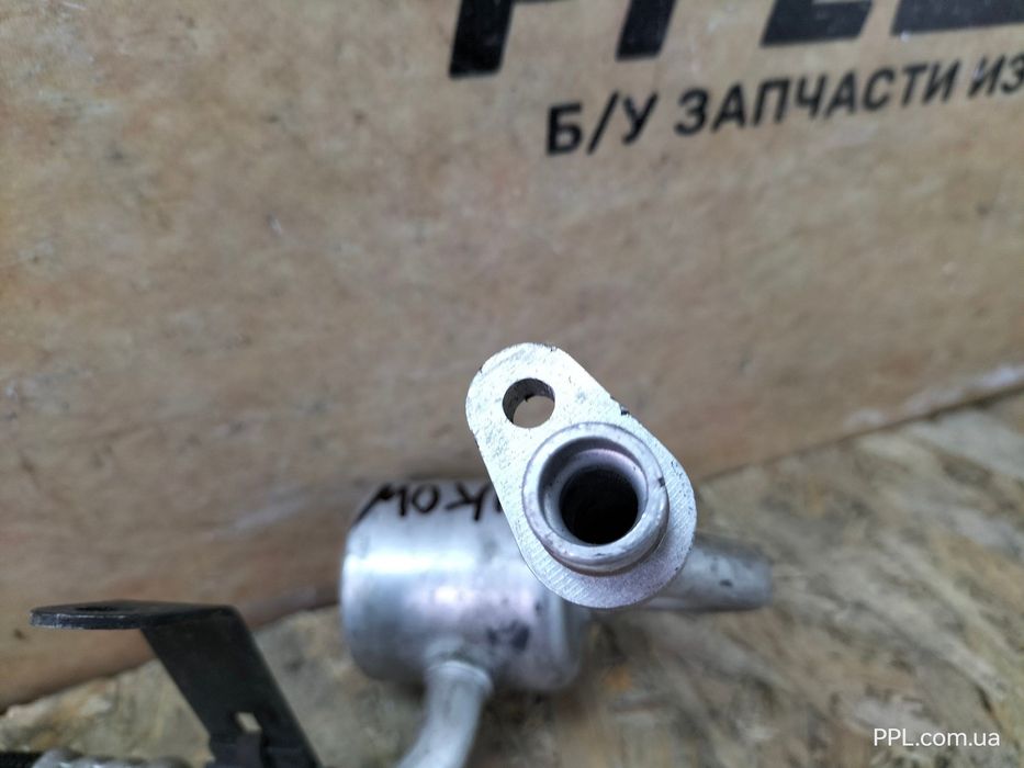 Renault Fluence Z.E. ZE 2011-2014 трубка кондиционера 924906197R