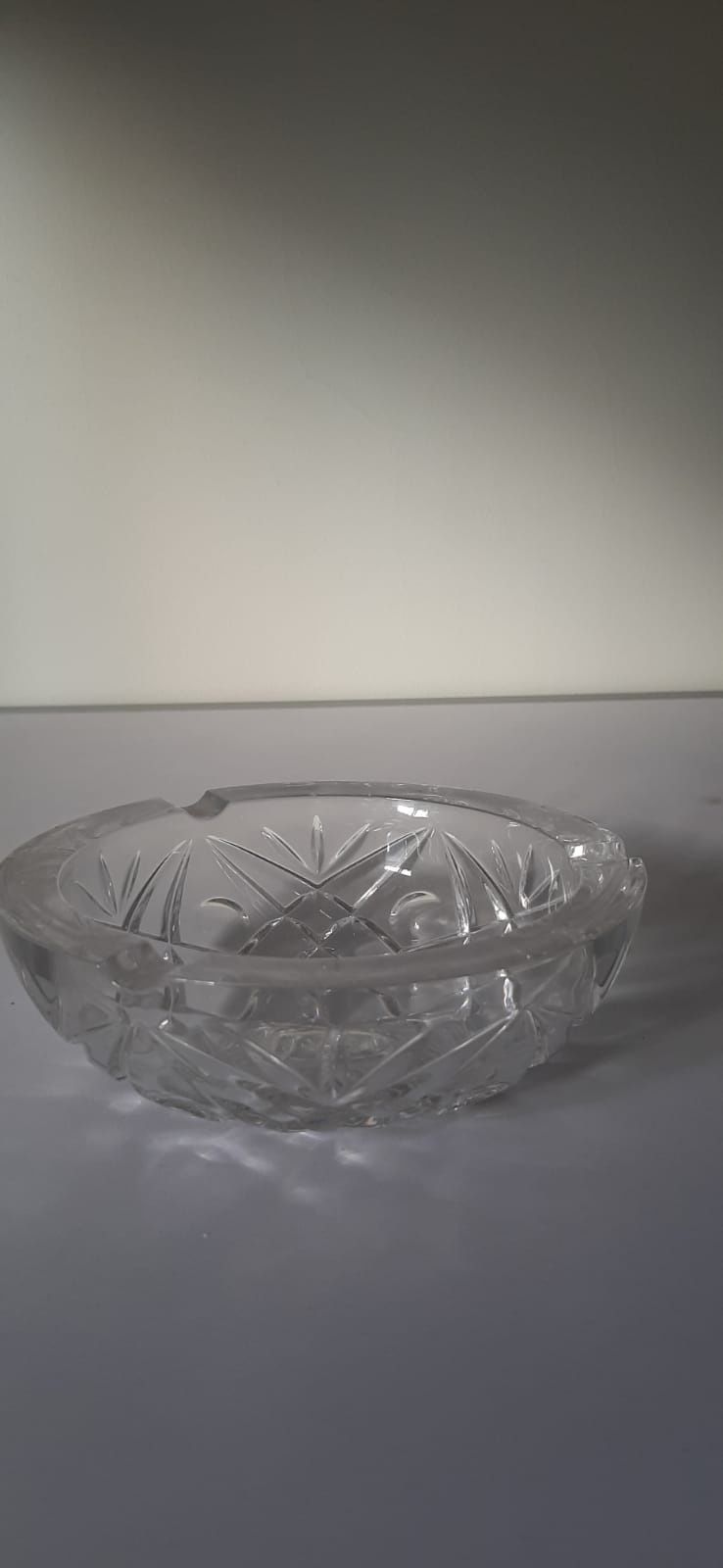 Cinzeiro redondo cristal