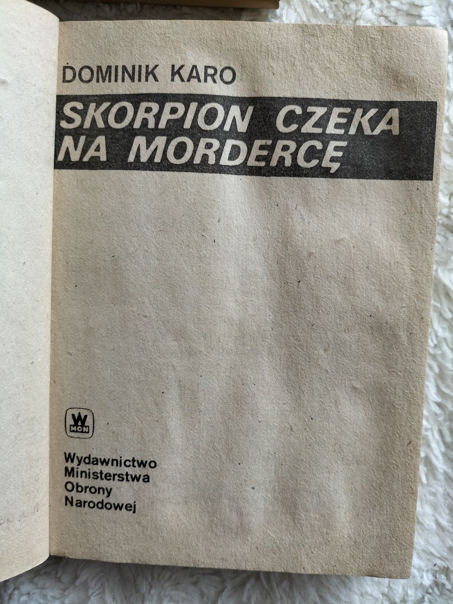 Enigma i Skorpion czeka na mordercę Labirynt