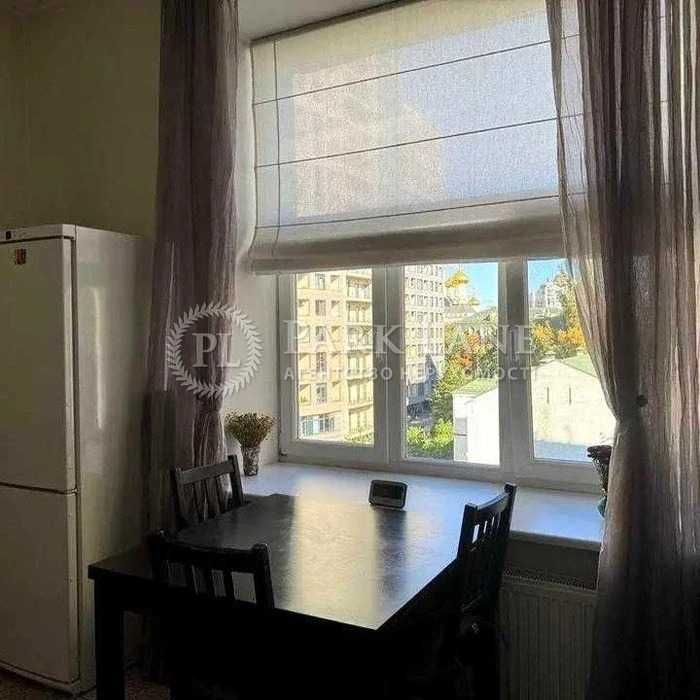 Продаж 2к Царський буд Січових Стрільців Львівська площа Золоті Ворота