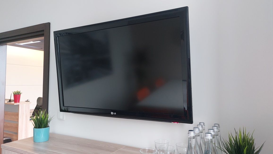 Telewizor LG 43 cale LG 42LD465