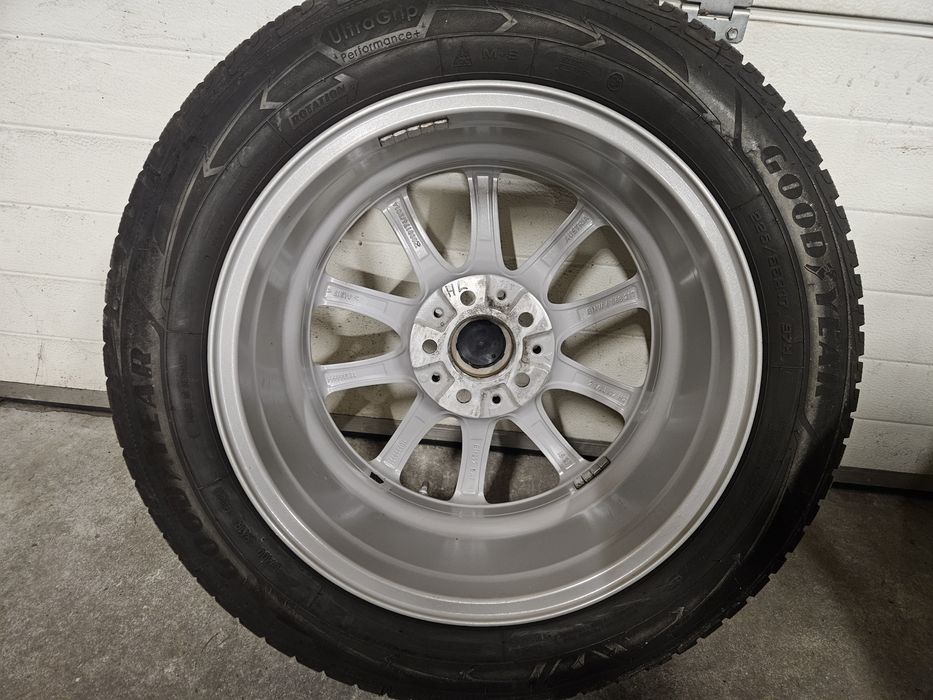 Koła zimowe oryginalne BMW 5 G30 3 G20 X1 F48 X2 5x112 7,5 J R17 Et27