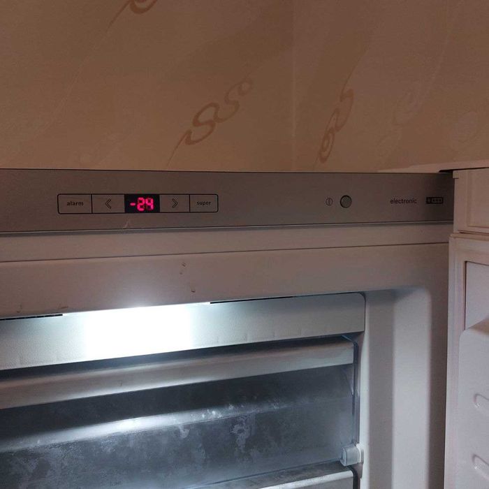 Морозильна камера Bosch A+++