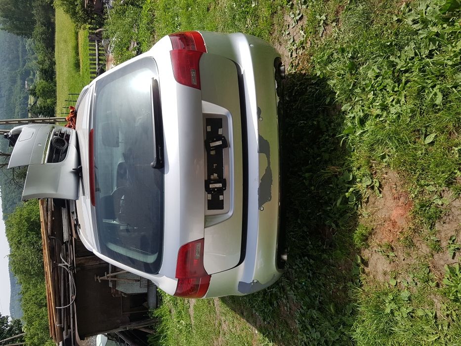 Audi a6 c6 kombi zderzak tył pod czujniki ly7w
