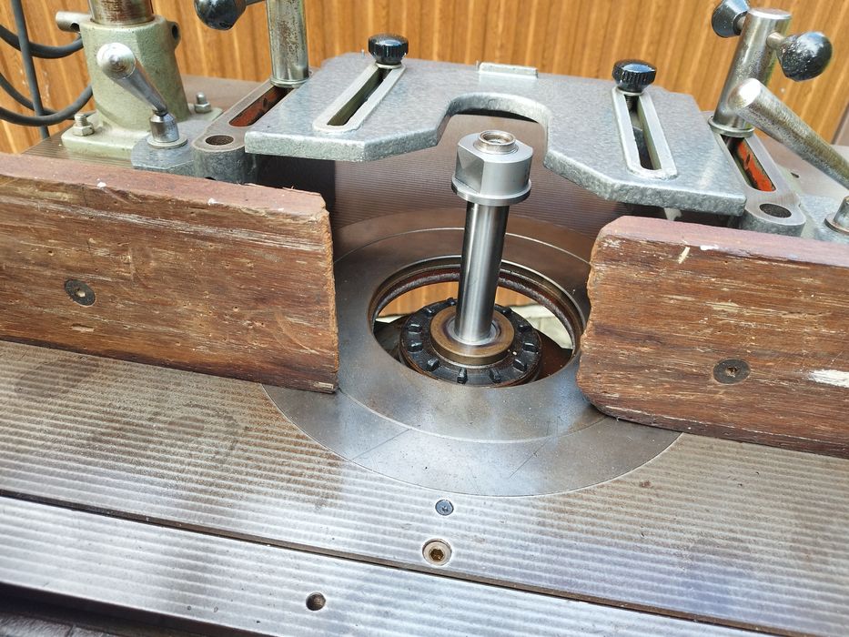 Frezarka dolnowrzecionowa, czopiarka SCM T120