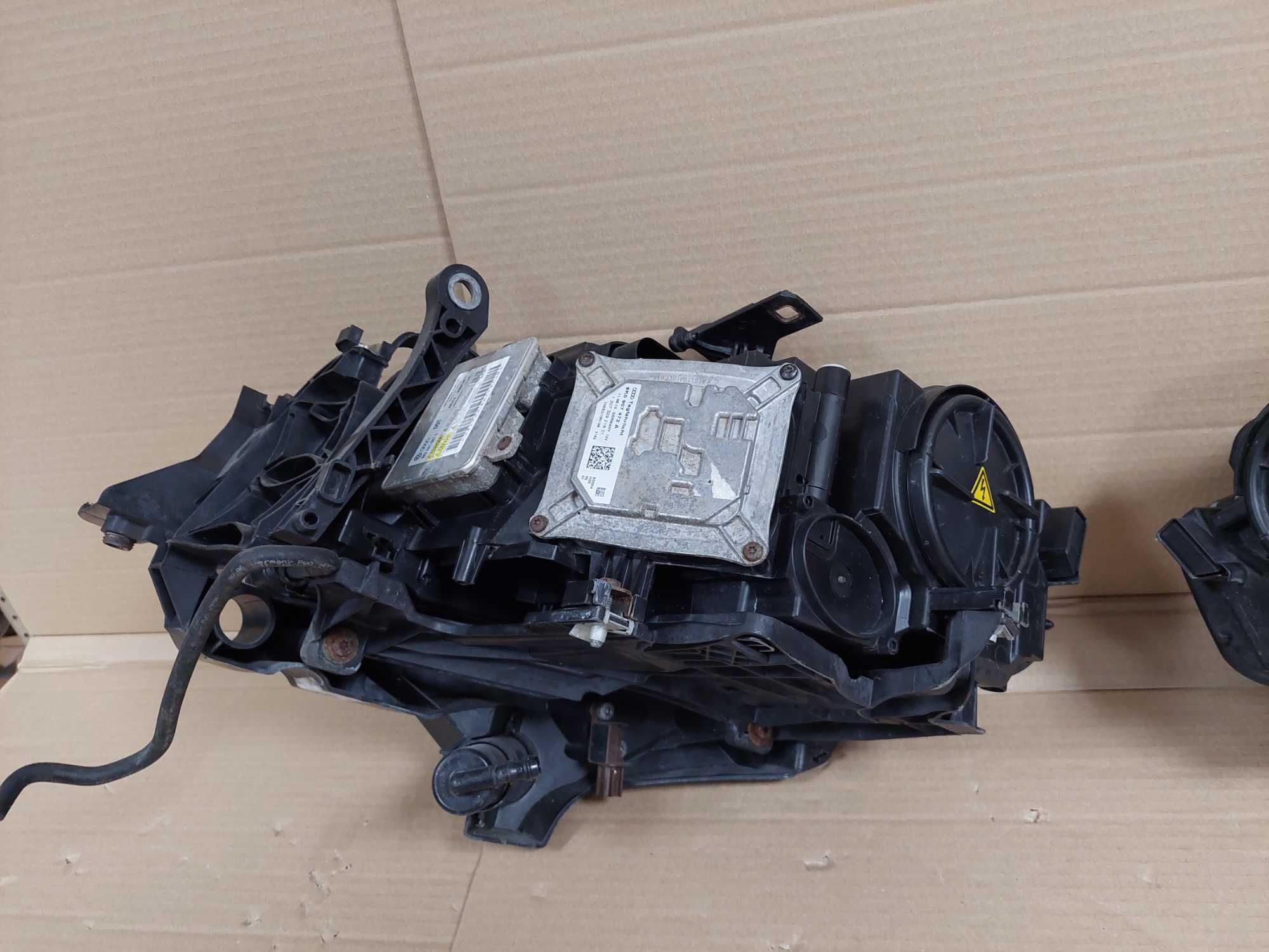 Audi A4 B8 08-12r lampa przód Bi Xenon prawa + lewa EU KPL BDB