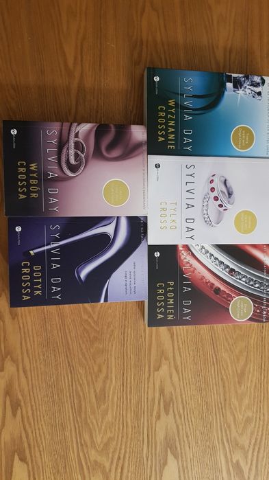 Sylvia Day cykl "Dotyk Crossa"