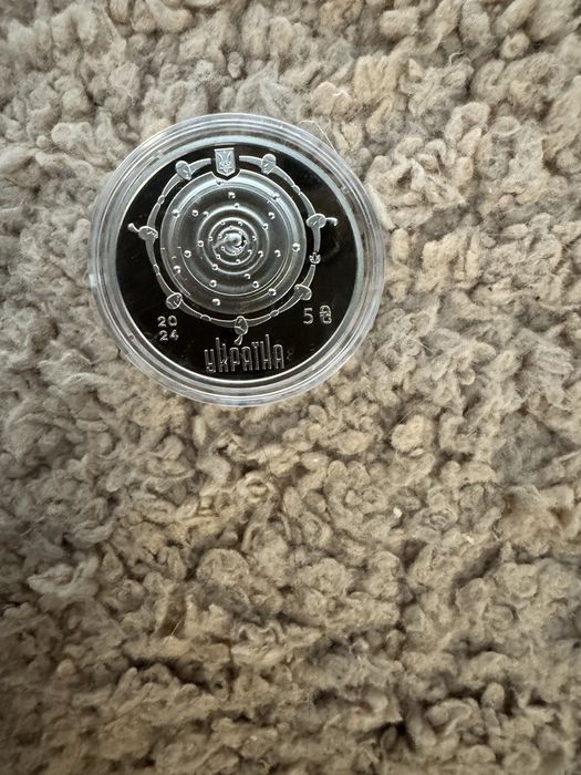 Крапля життя монета