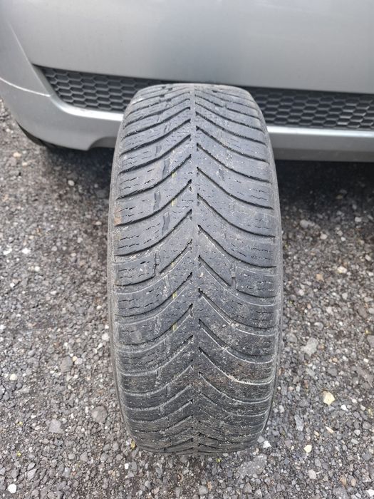 Opony wielosezonowe Nokian Weatherproof 185/60 R14