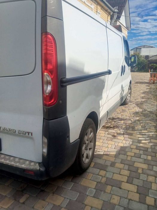 Продам Опель Вiваро