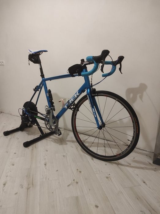 Продам шоссейный велосипед Trek 1.2H2
