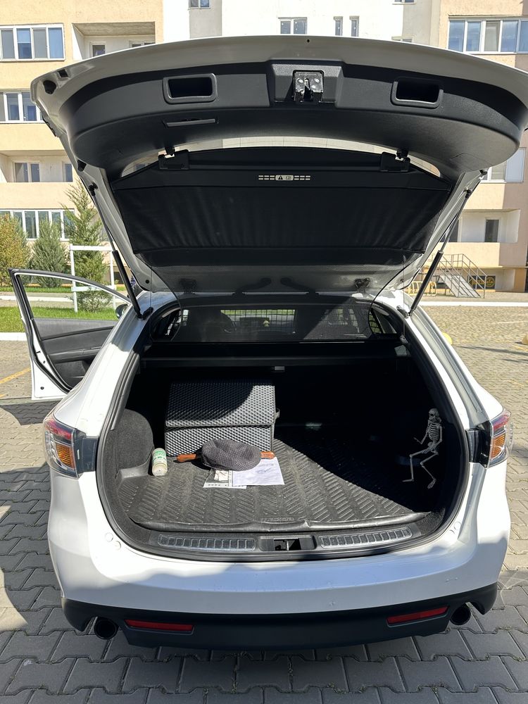 Продам Mazda 6 2011