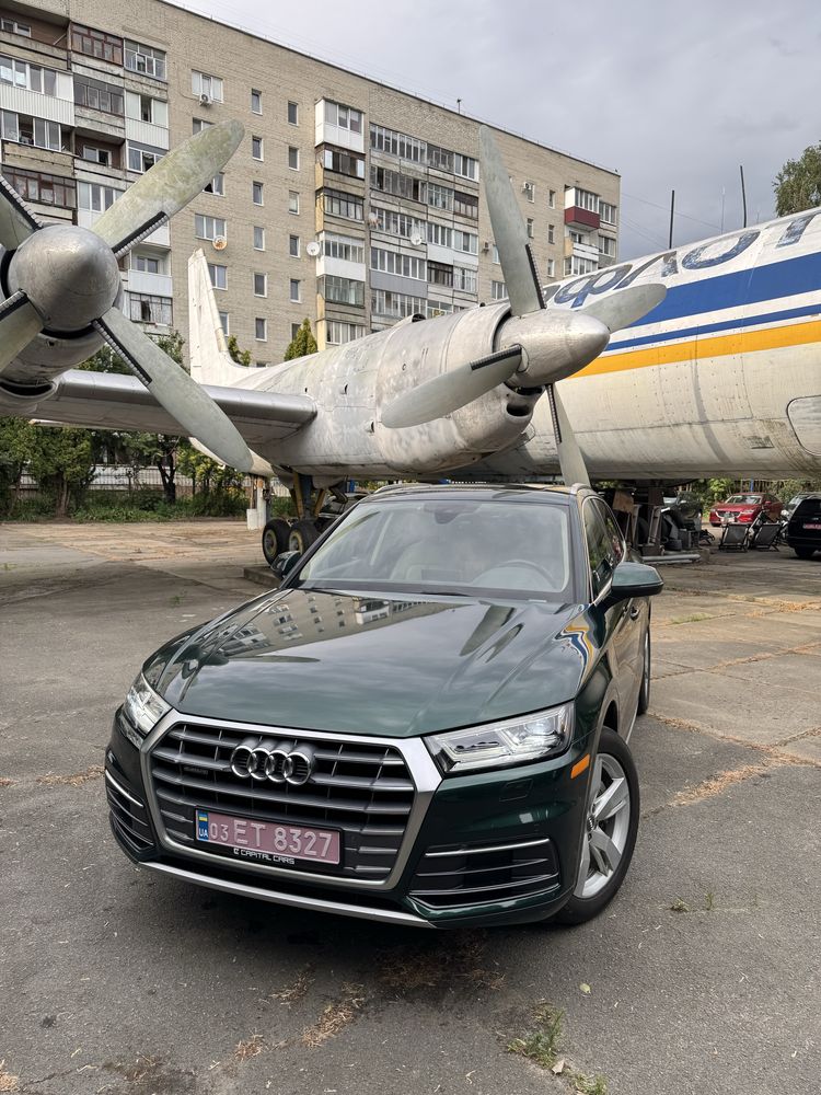 Audi Q5 2017 рік