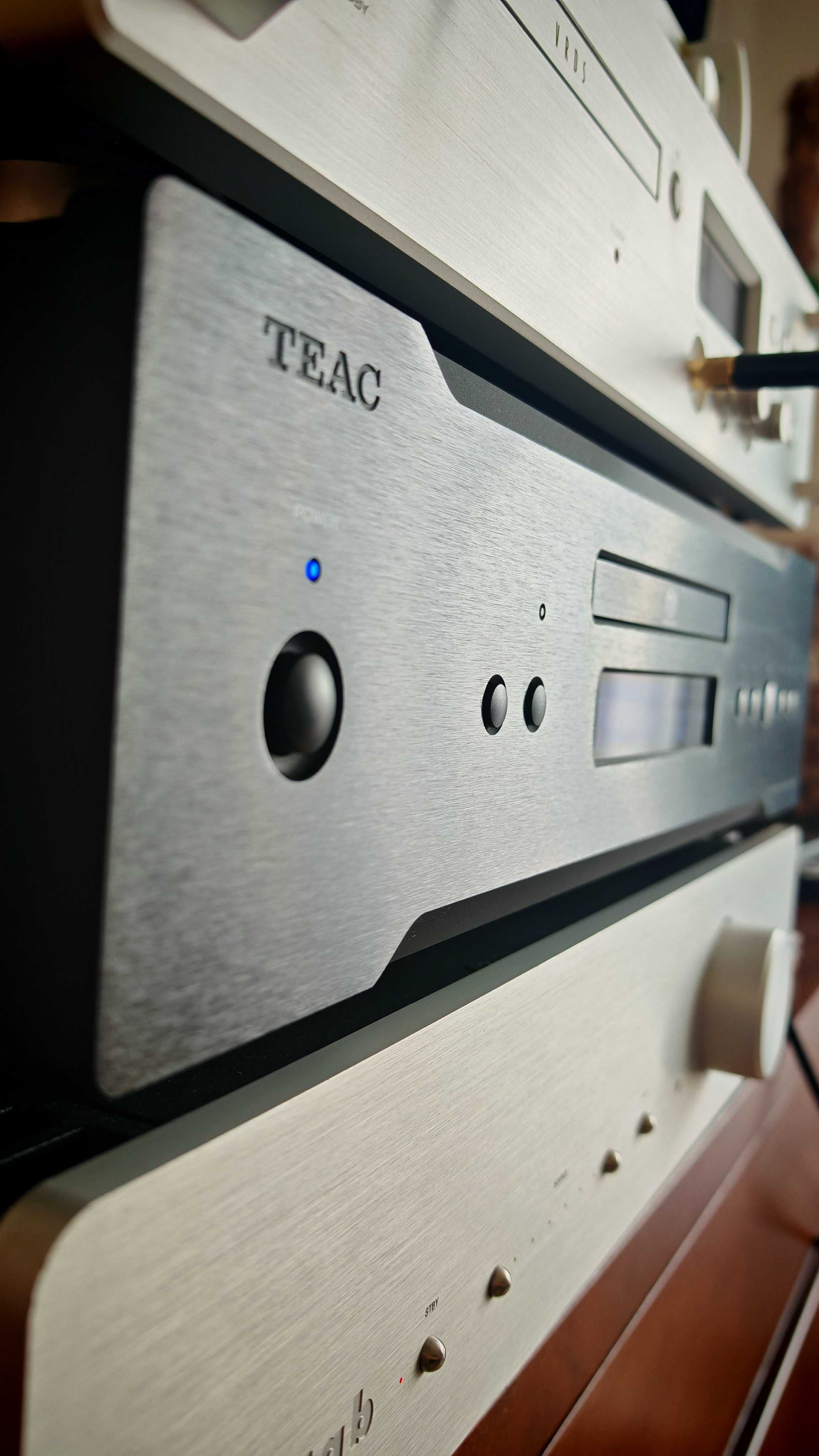 Teac 2000 SACD cd player