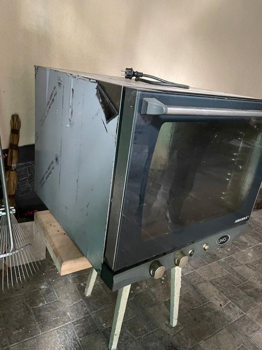 пароконвектомат Unox Arianna XFT 133 в гарному стані