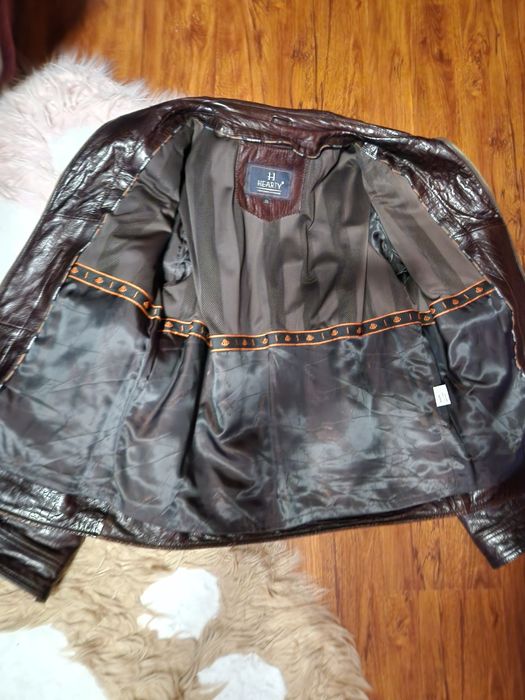 Продам кожаную куртку