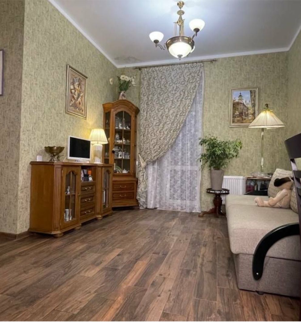Квартира з-х кімнатна в центрі  міста Ірпінь від власника