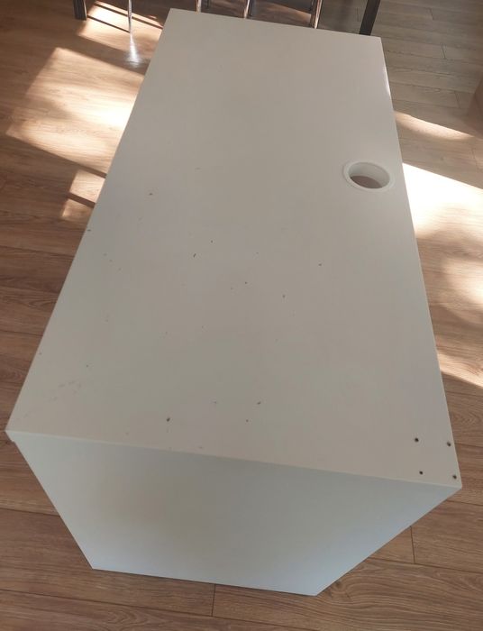 Biurko ikea MiCKE + nadstawka