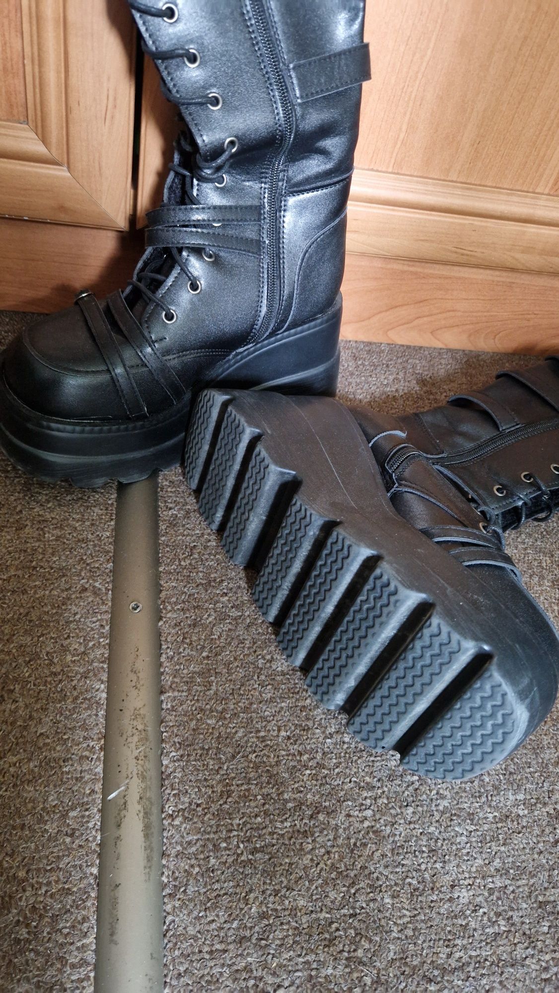 wysokie buty za kolano