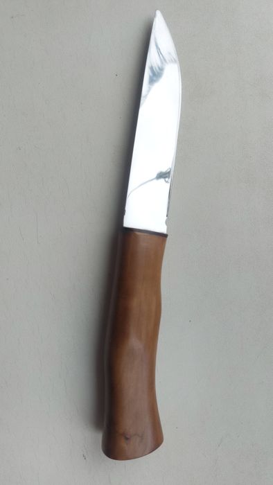 Ніж ручної роботи