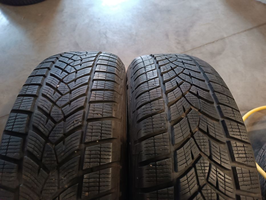 215/65R17 Opony zimowe Goodyear 7mm- 320zl/2szt.