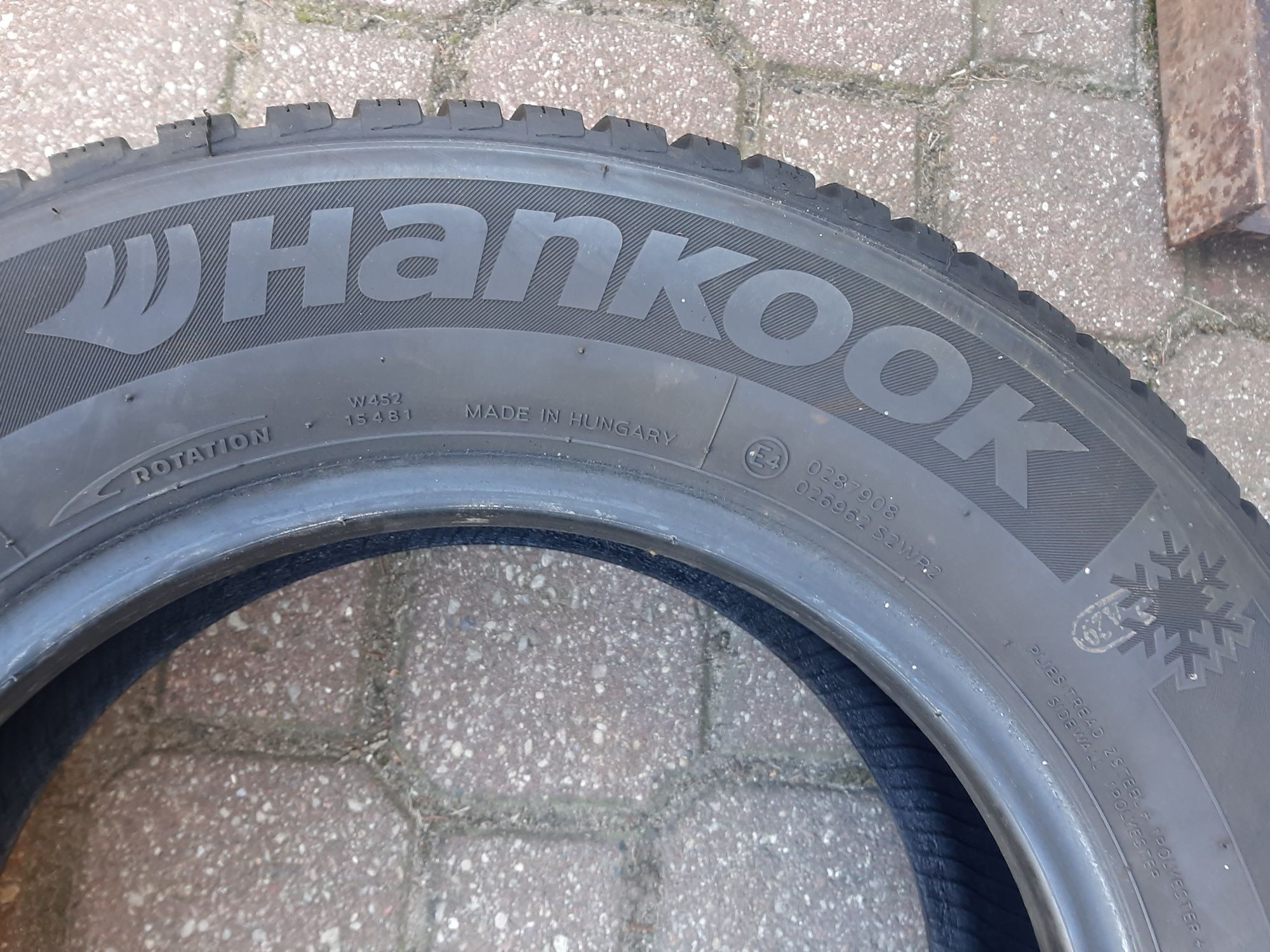 2x Opony zimowe 185/70R14 Hankook Winter I*Cept RS2 / Jak Nowe / 2020r