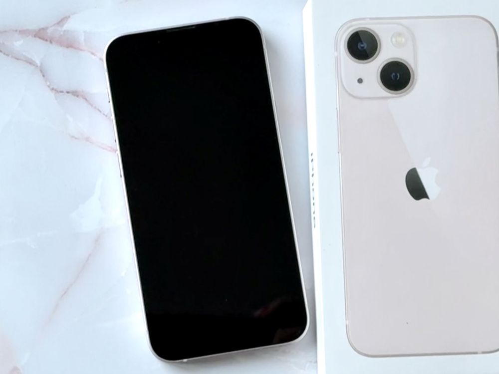 SPRZEDAM iPhone 13 Mini 512GB - podróżnik i twórca!
