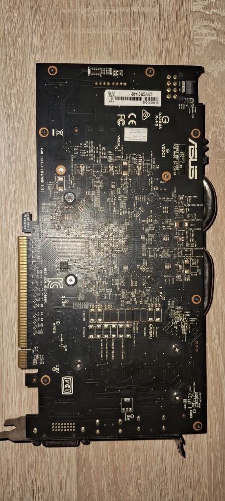 Продам видеокарту б.у. asus