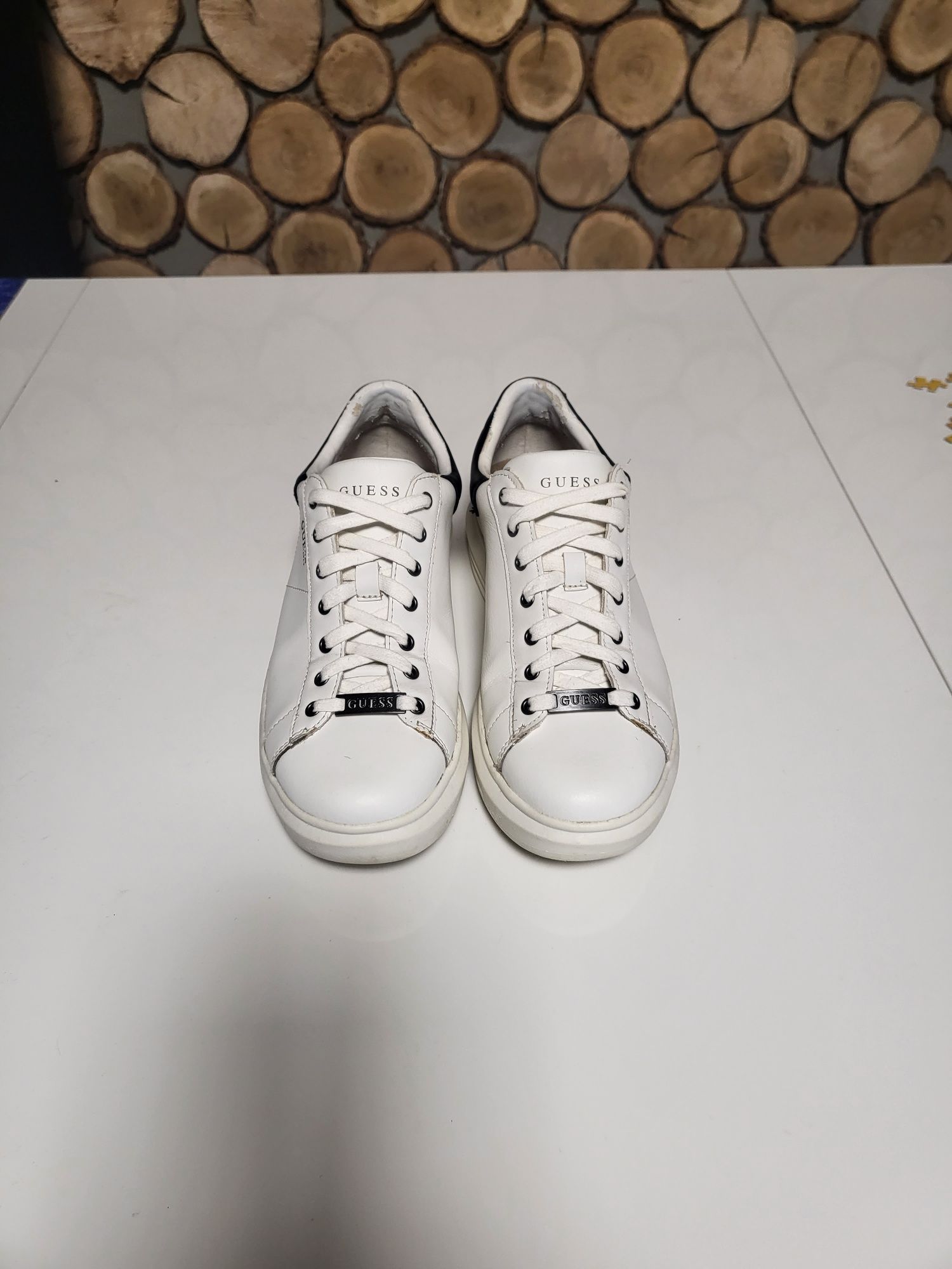 Buty męskie GUESS rozmiar 42