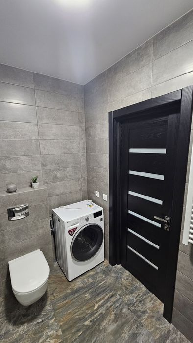 Эксклюзив 3 комнатная ЖК Ньютона Новые Дома Коммунальный рынок