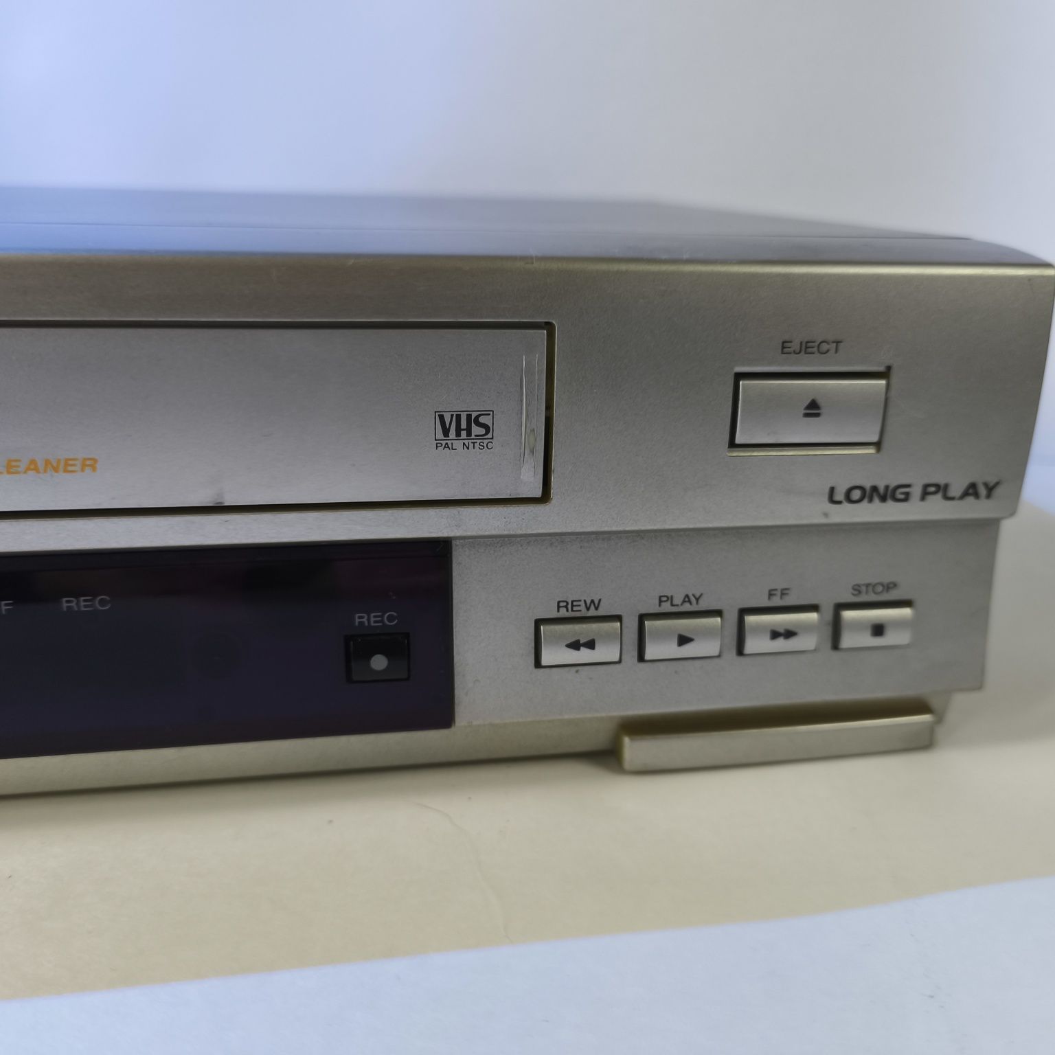 VHS відеоплеєр Toshiba