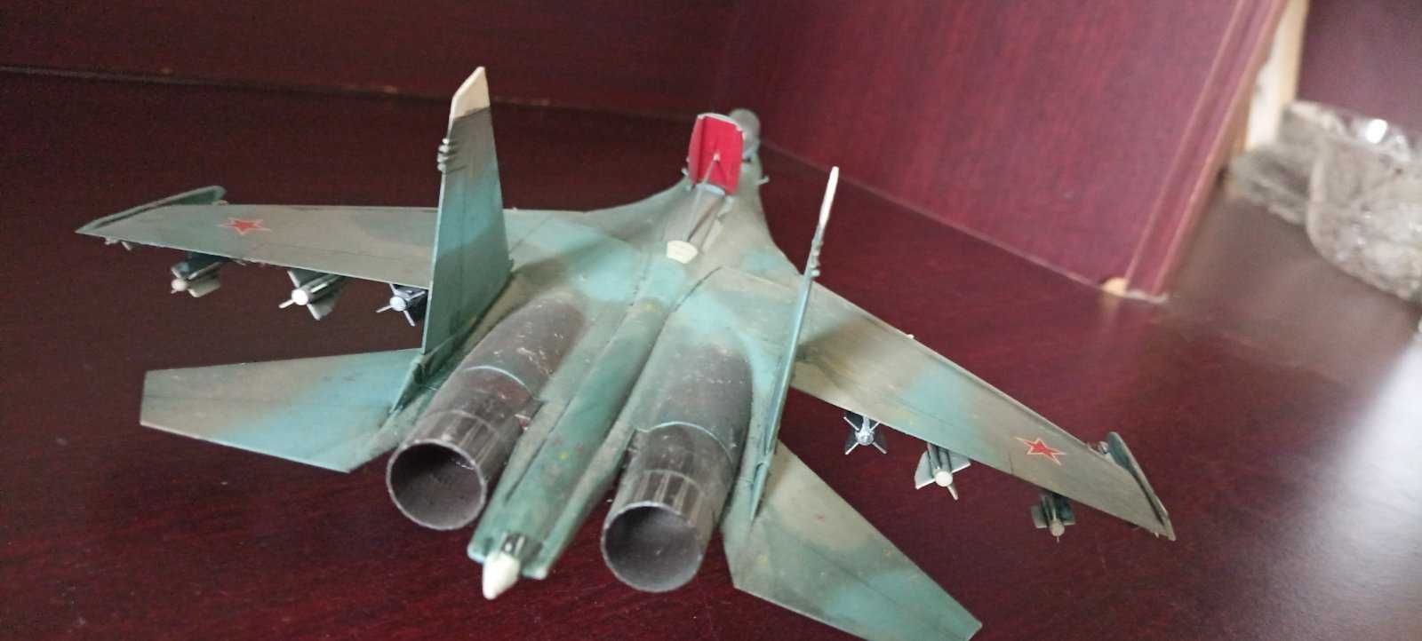 Модель самолета су-27 1:72