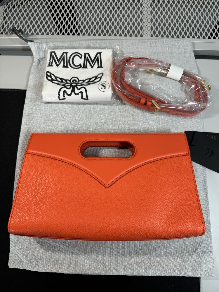 MCM small Diamond leather tote bag mwresak03