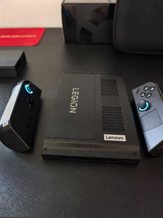 Legion Go - Ryzen Z1 Extreme - 16/512GB - Excelente estado