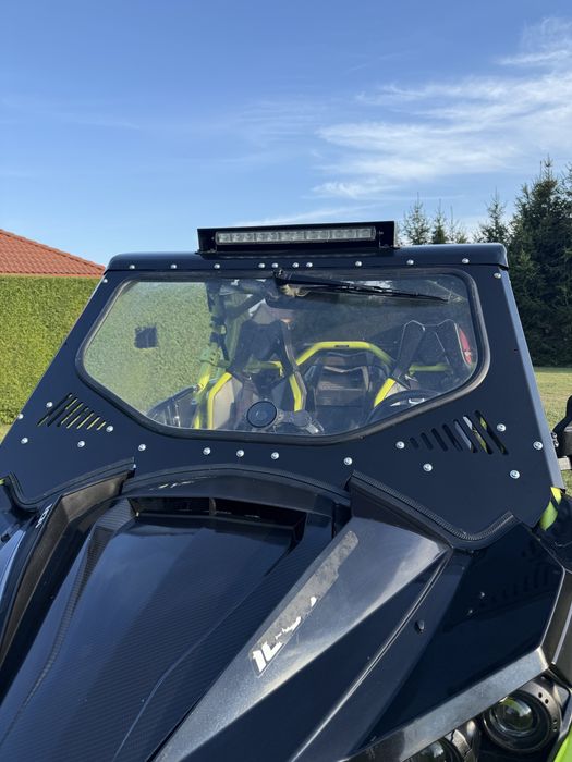 Can-am Maverick 1000R turbo DS