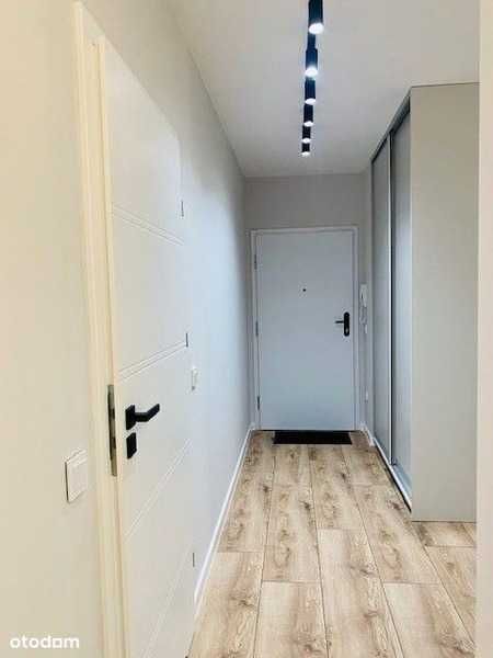 Luksusowy Apartament z Garderobą, Fuzja, Dostępny!