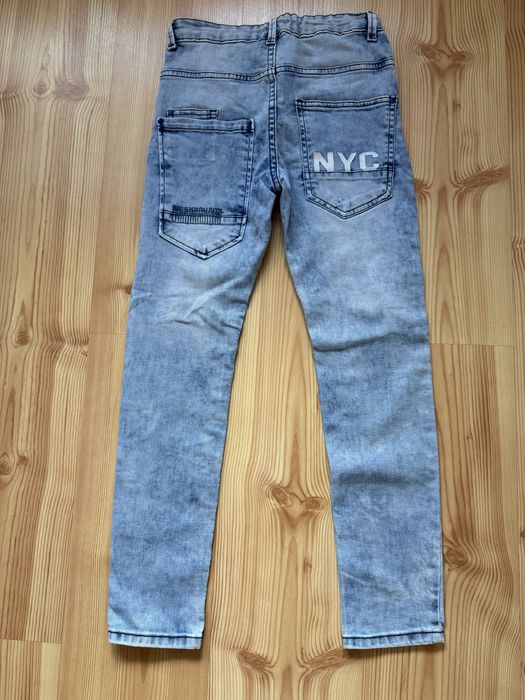 Spodnie jeansowe Reservd