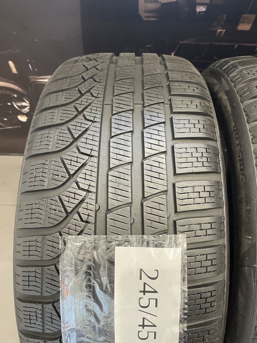 245/45 R18 Pirelli P Zero Winter