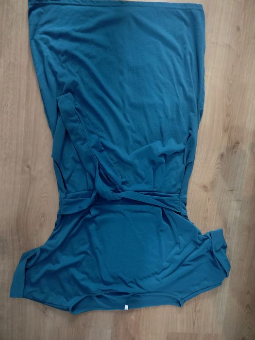Sukienka w rozmiarze 3XL