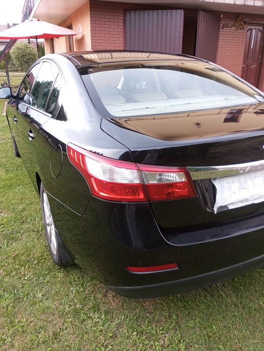 Renault latitude motoryzacja samochody osobowe