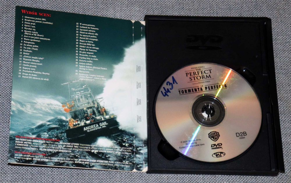 GNIEW OCEANU George Clooney (DVD)