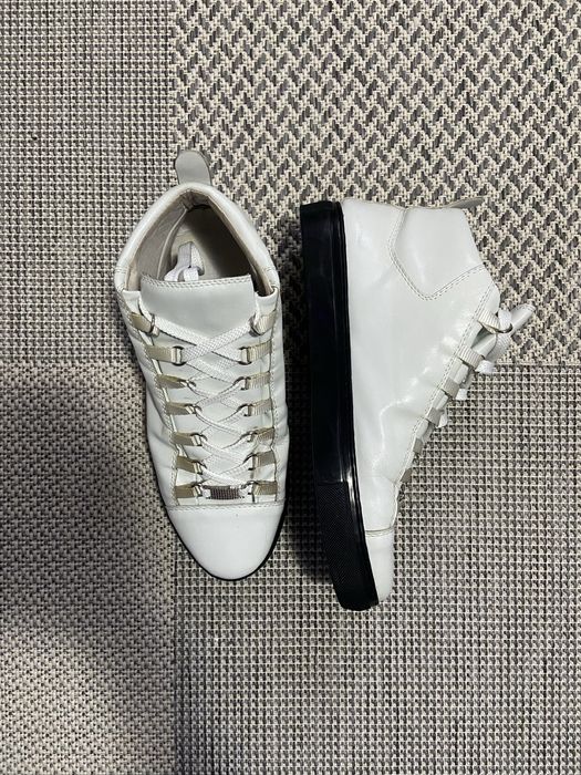 Balenciaga arena hight