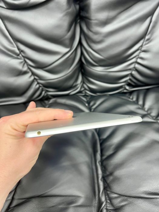 iPad Mini 4 64Gb WiFi Silver