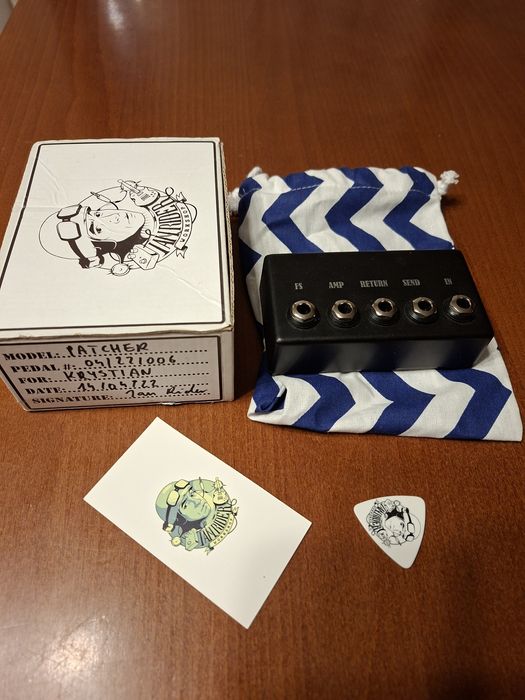 Patcher patchbox do gitarowego pedalboardu