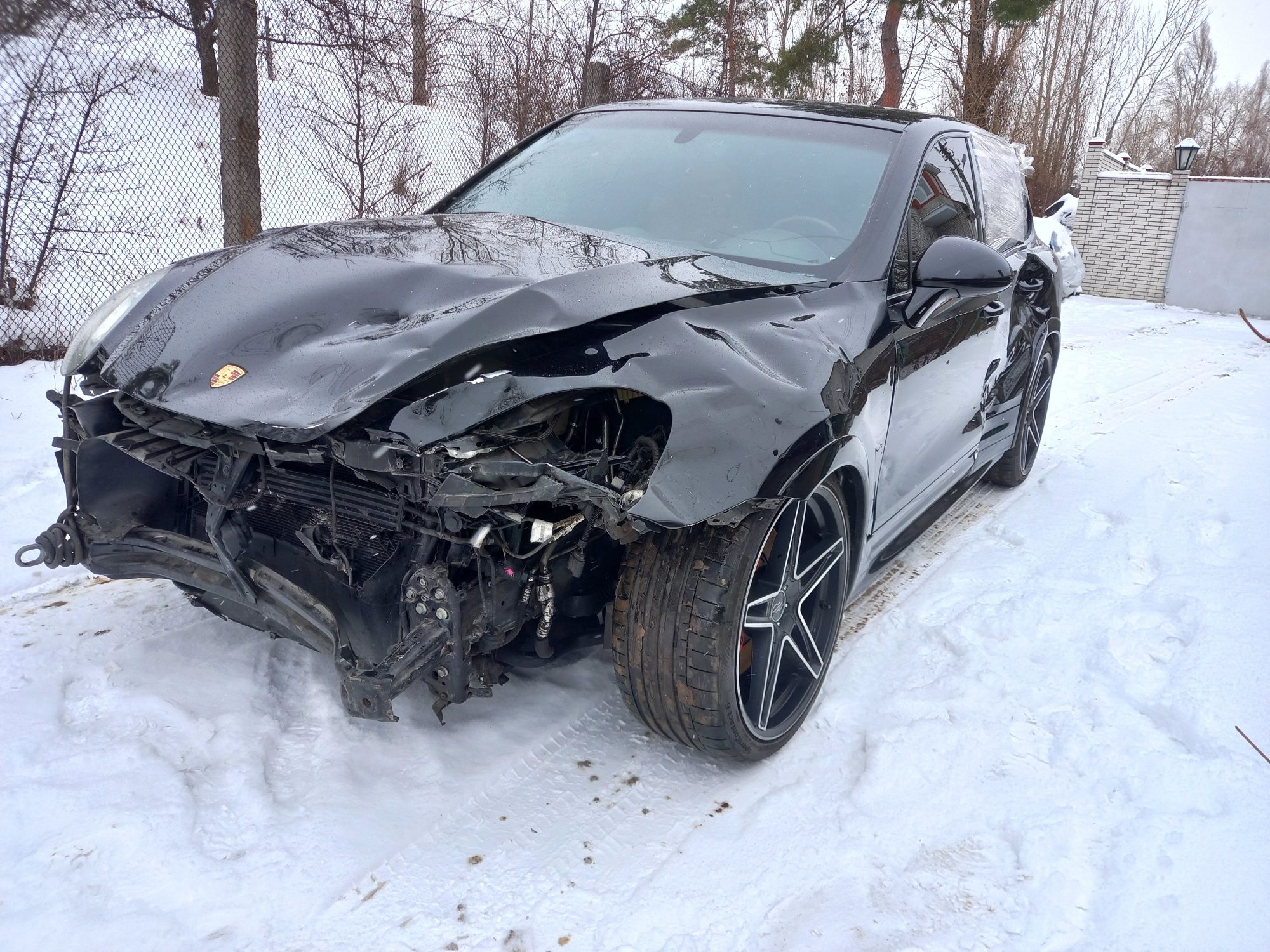 Porsche Cayenne 4.8 turbo 2011 р