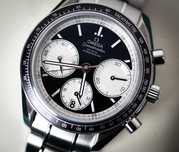 Omega Speedmaster Racing Ref.326.30.40.50.01.002 40mm GW 5lat 04.2029