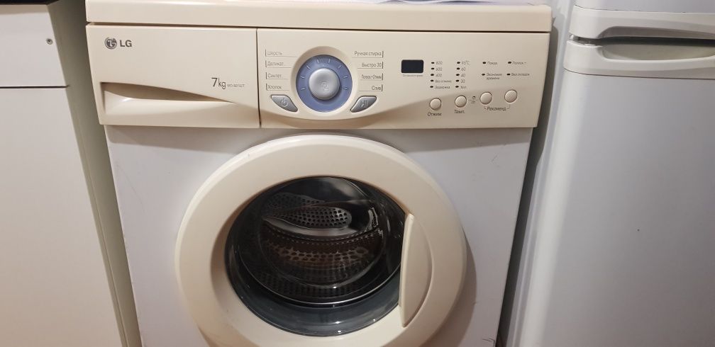 Стиральная машинка lg wd-80192T