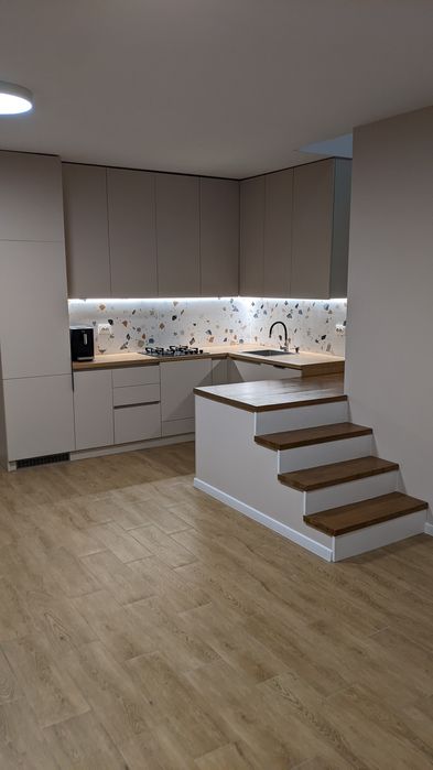 Будинок. Власник! Без комісії! Продаж  двоповерхового будинку  в мальо